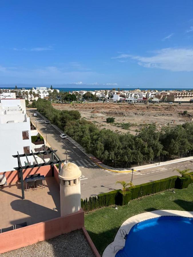 Atico Con Piscina Privada Vistas Al Mar.