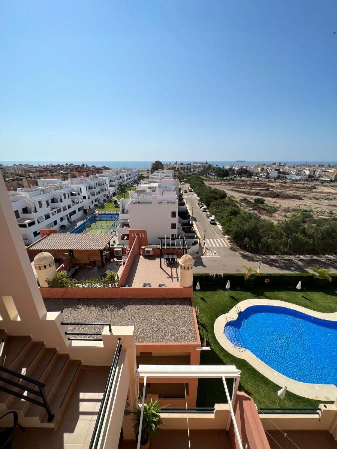 Atico Con Piscina Privada Vistas Al Mar. * Vera